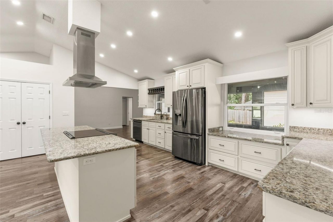 30543 Seaforth Drive, Sorrento, FL 32776 Photo