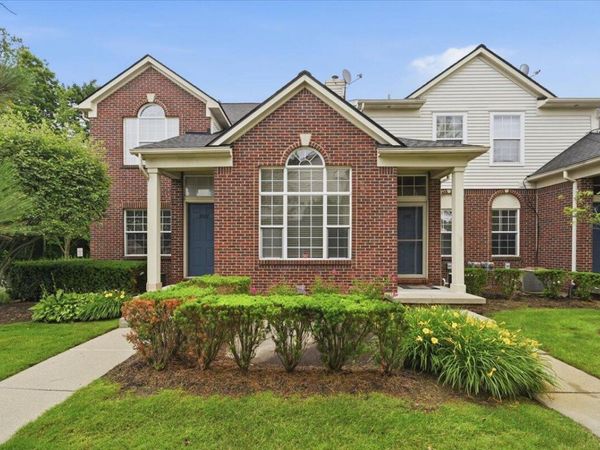 18101 Adri Circle, Walled Lake, MI 48390