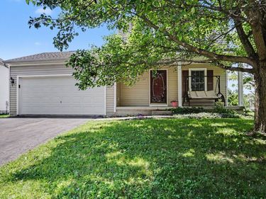 377 Cobblestone Drive, Delaware, OH 43015