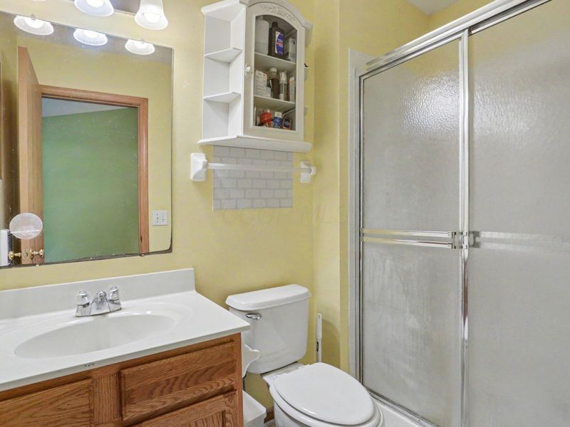 377 Cobblestone Drive , Delaware, OH 43015 Photo 14