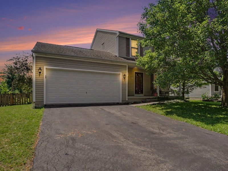 377 Cobblestone Drive , Delaware, OH 43015 Photo 2