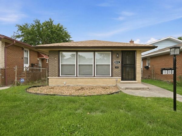 11818 S Justine Street, Chicago, IL 60643