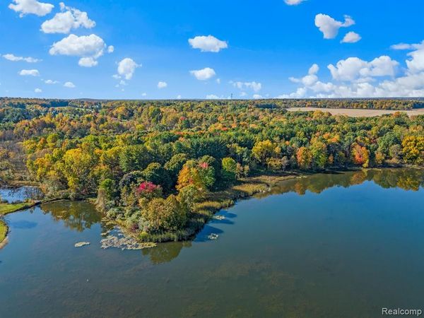 4695 Waterwood Way , Howell Twp, MI 48855