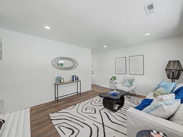 1617 Frazier Avenue , Des Moines, IA 50315