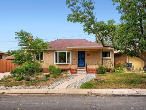 1009 Kenton Street , Aurora, CO 80010