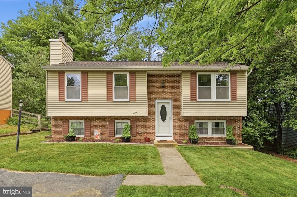 1595 ELMWOOD COURT , FREDERICK, MD 21702