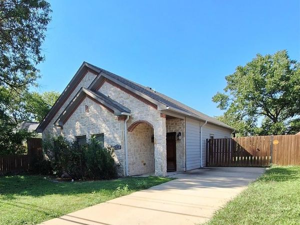 4107 Canada Drive, Dallas, TX 75212