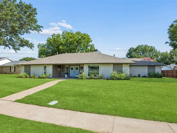4044 Boca Bay Drive, Dallas, TX 75244