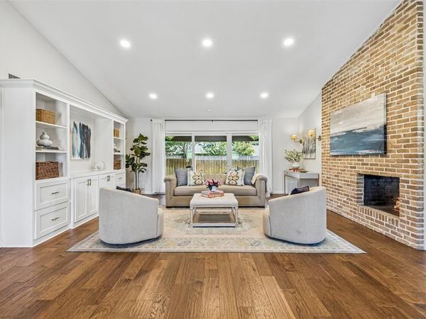 4044 Boca Bay Drive, Dallas, TX 75244