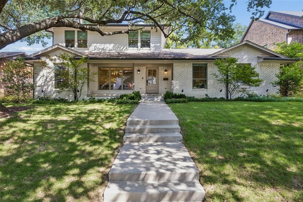 9431 Spring Branch Drive, Dallas, TX 75238 Main Photo