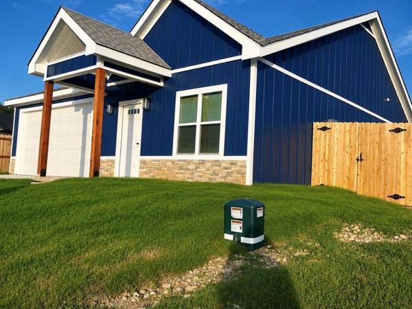 710 N Post Oak Street, Dublin, TX 76446