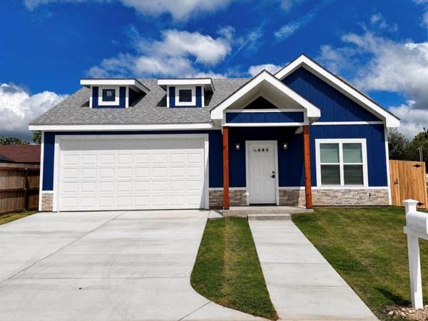 710 N Post Oak Street, Dublin, TX 76446