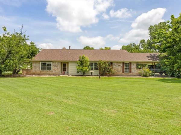 4210 Waples Road, Granbury, TX 76049
