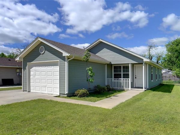 3324 Willing Avenue, Fort Worth, TX 76110