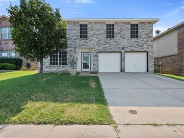 9732 Bragg Road, Fort Worth, TX 76177