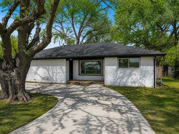 600 N Mill Street, Bowie, TX 76230