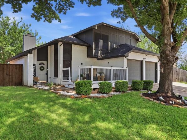 5321 Pocassett Drive, Arlington, TX 76018