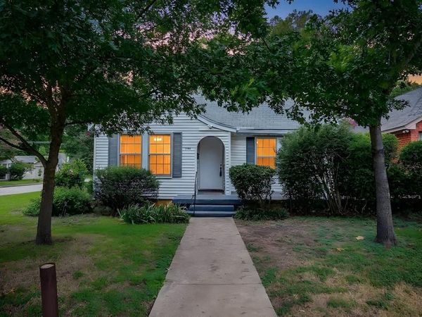 3148 Rogers Avenue , Unit 3, Fort Worth, TX 76109