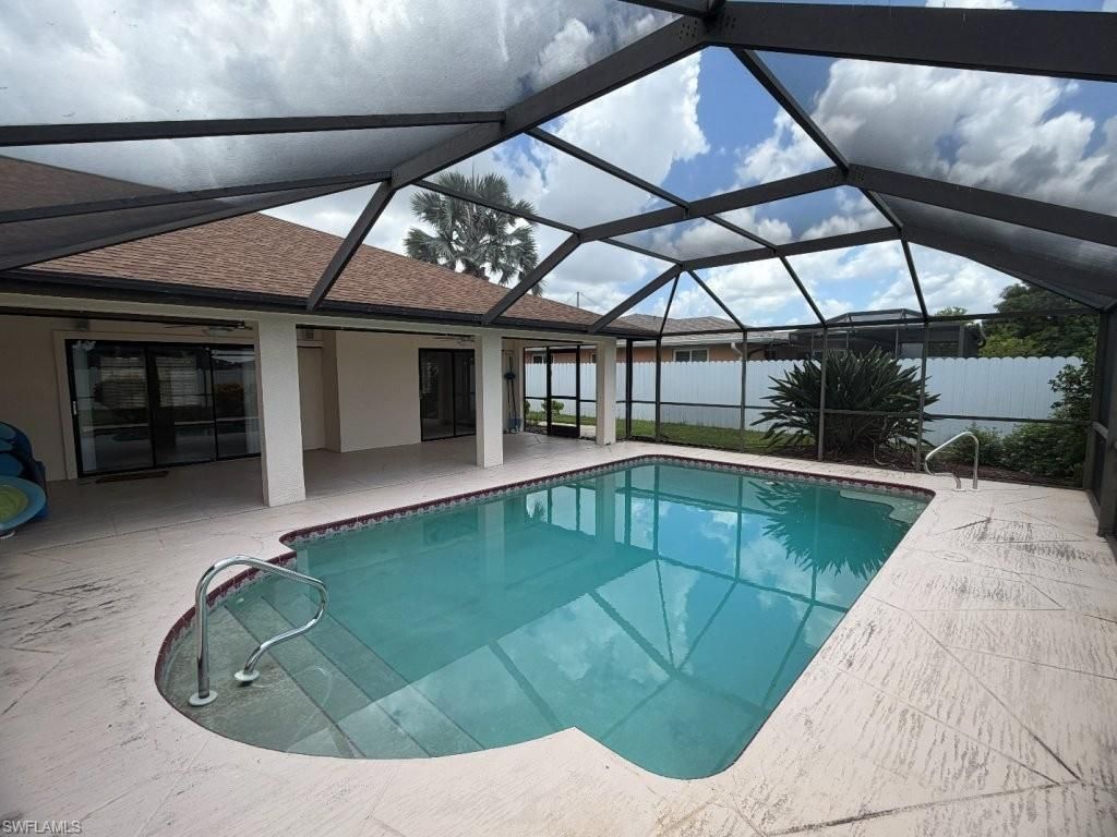 3923 SE 10th Pl , Cape Coral, FL 33904 Photo