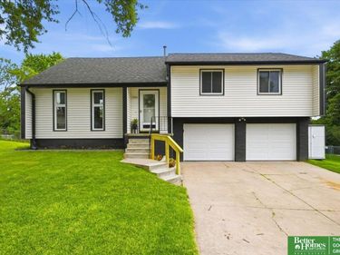 13029 Patrick Circle, Omaha, NE 68164