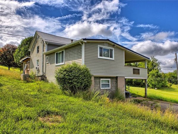 1475 Gilmar Rd, Apollo, PA 15613