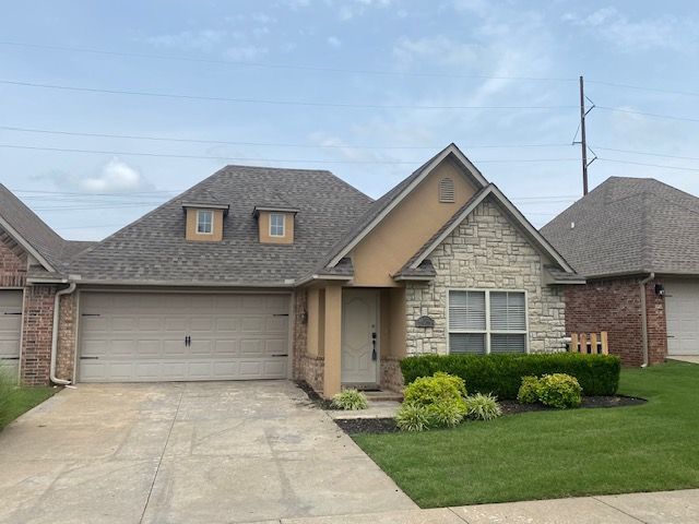 1901 Stonegrove Road, Bentonville, AR 72713 Main Photo