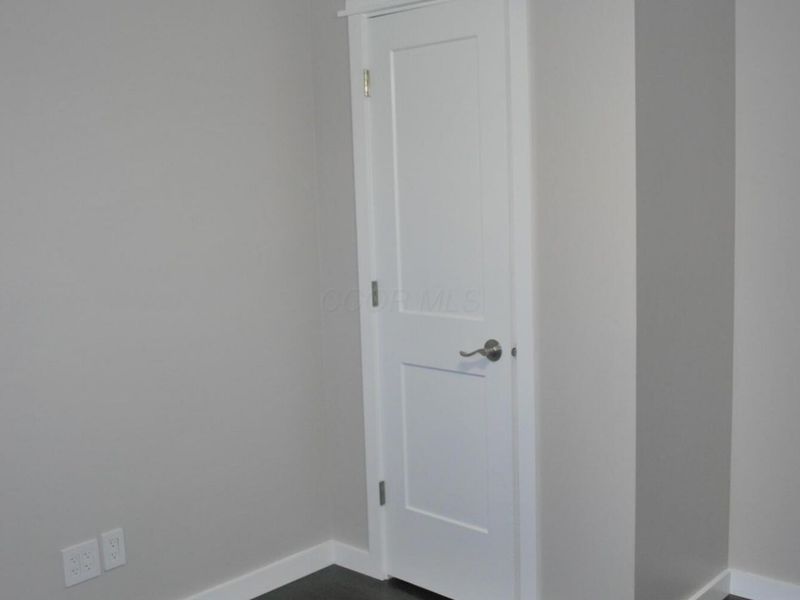 7404 Worthington Road, Westerville, OH 43082 Photo 21