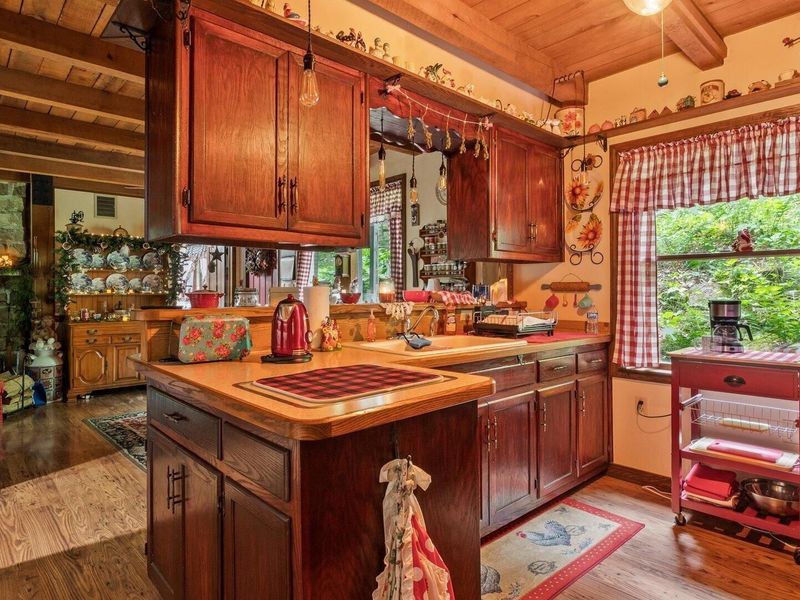 72845 Old Twenty-One Road, Kimbolton, OH 43749 Photo 6