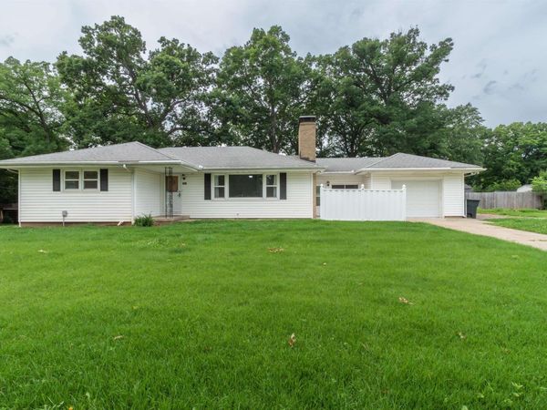 1821 E SHADY OAK Drive, Peoria, IL 61614