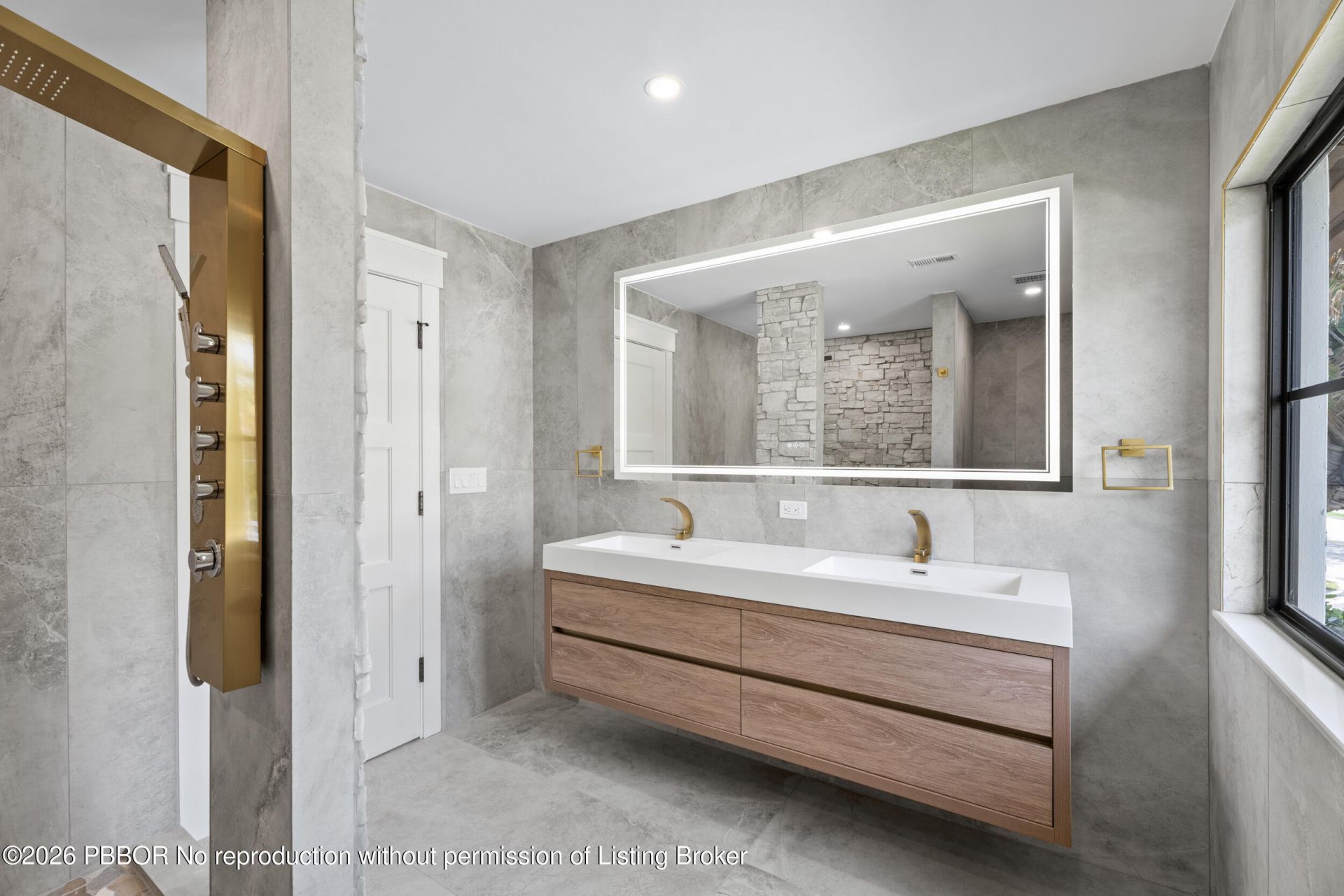 257 E Lakewood Road, West Palm Beach, FL 33405 Photo