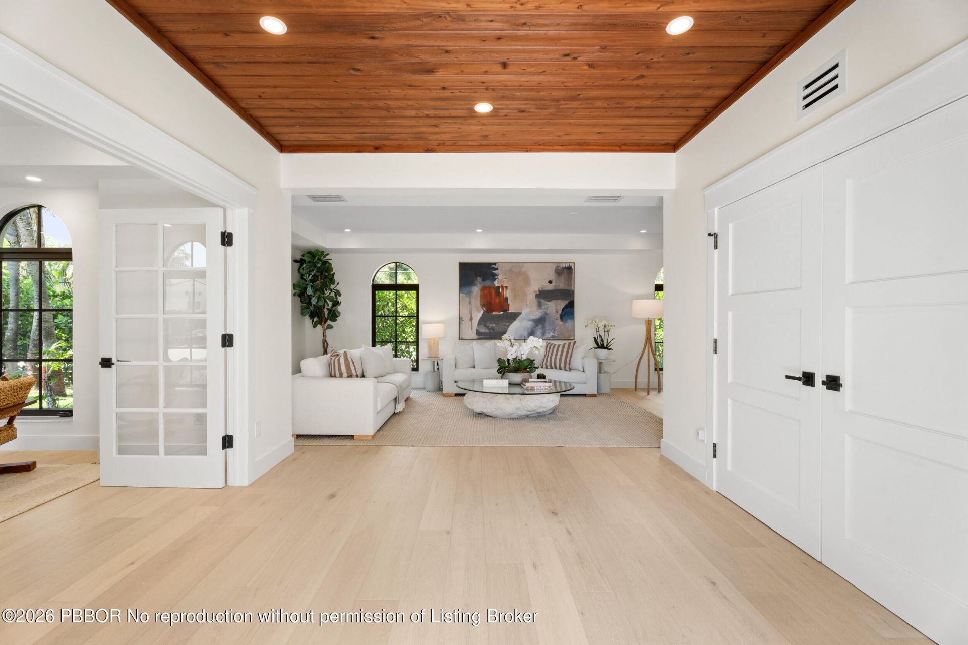 257 E Lakewood Road, West Palm Beach, FL 33405 Photo