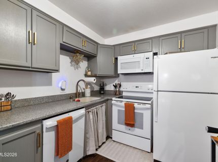 303 W Hampton Drive, Carson City, NV 89706 Photo