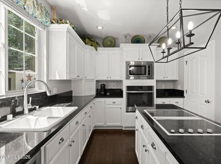 1666 Dogleg Road, Carson City, NV 89701 Photo