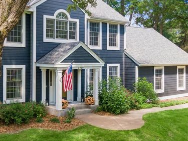 2710 Itasca Avenue S, Saint Mary's Point, MN 55043