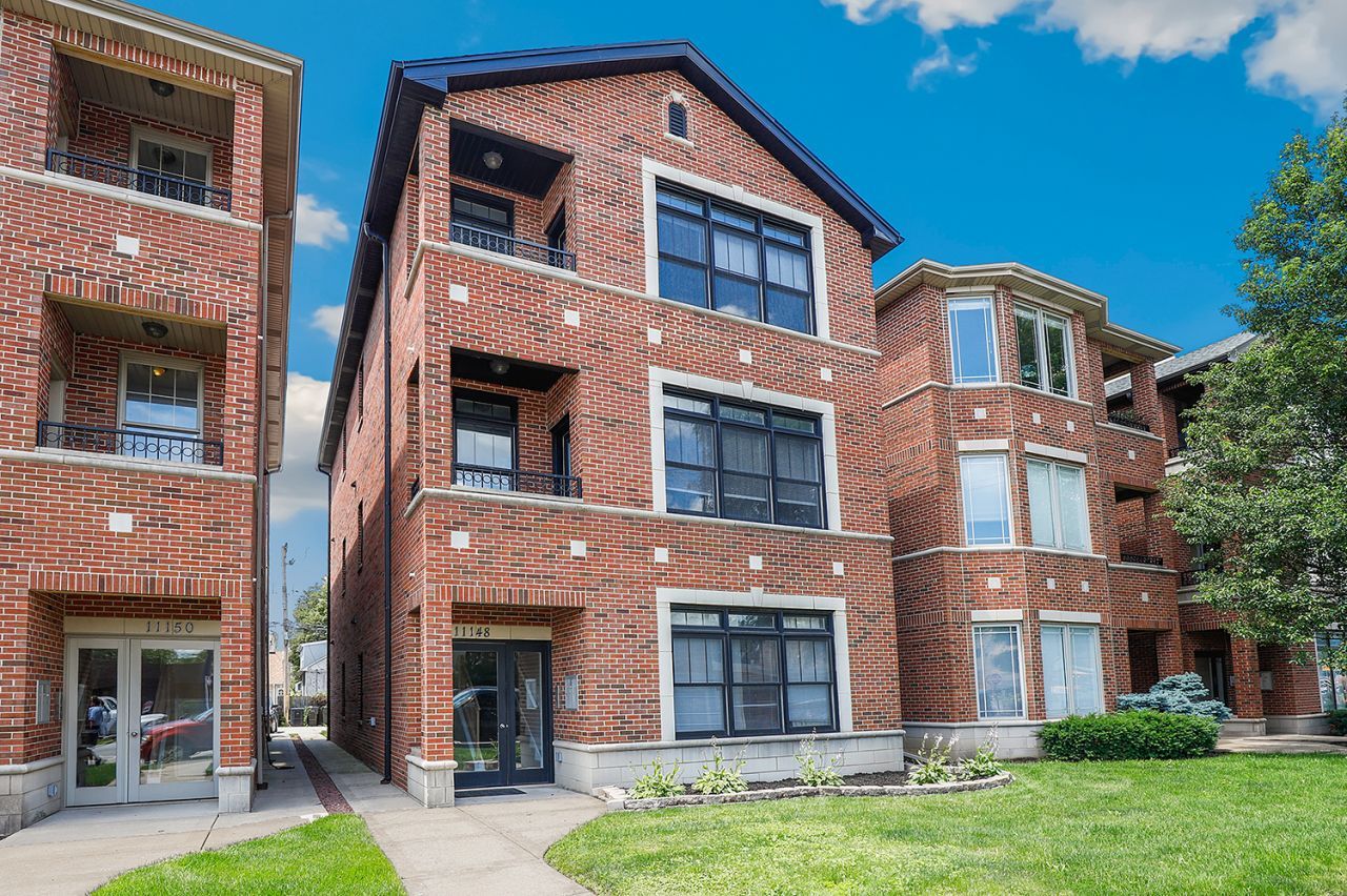 11148 S Kedzie Avenue, Chicago, IL 60655 Main Photo