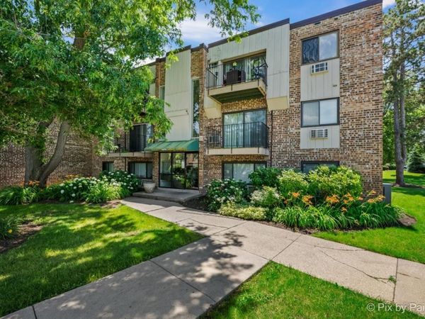 1475 N Winslowe Drive , Unit 102, Palatine, IL 60074