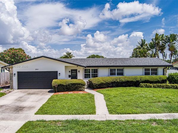 3941 NW 4th Ct , Coconut Creek, FL 33066
