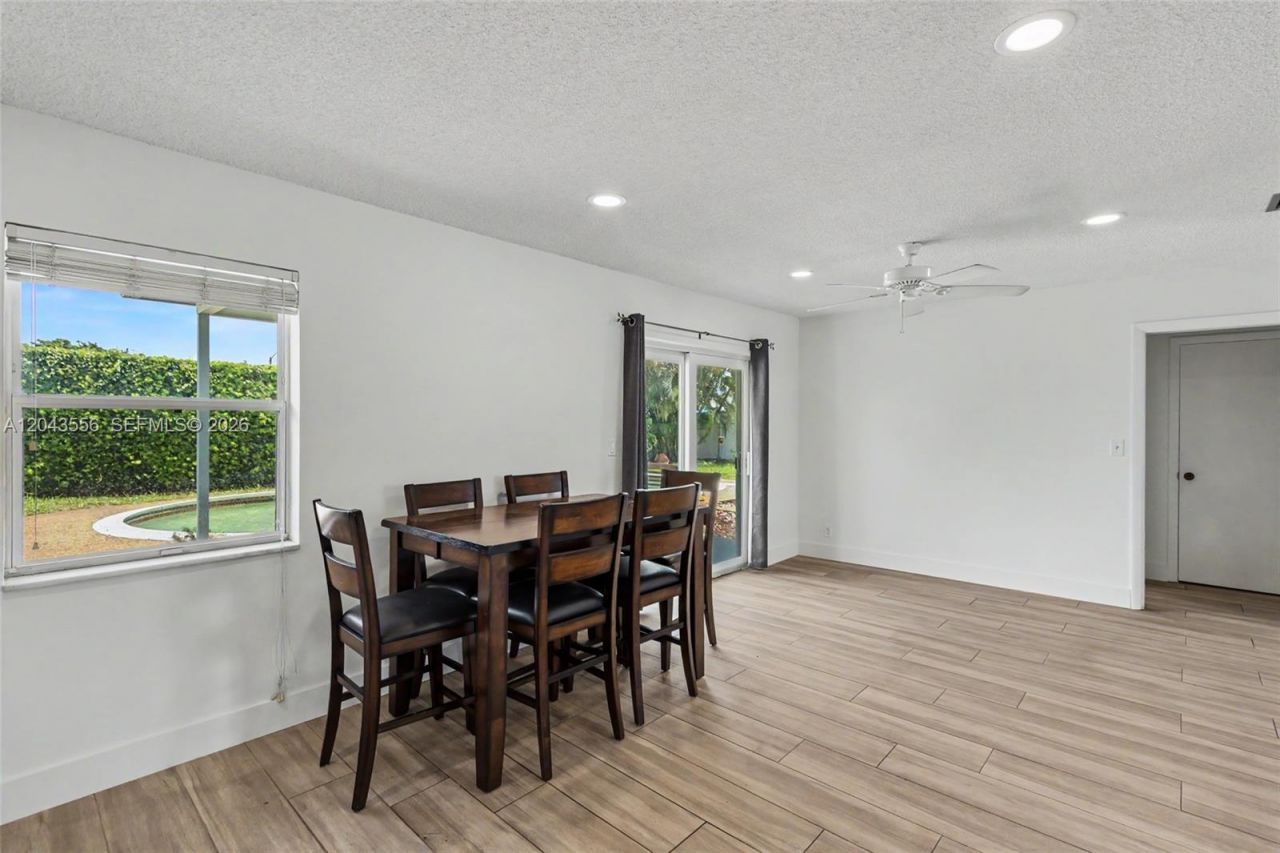 3941 NW 4th Ct , Coconut Creek, FL 33066 Photo