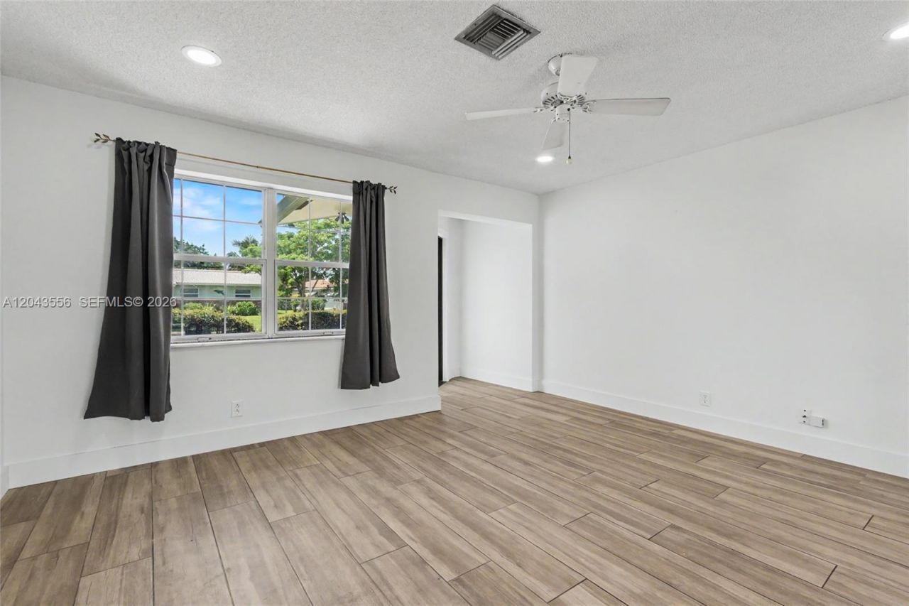 3941 NW 4th Ct , Coconut Creek, FL 33066 Photo