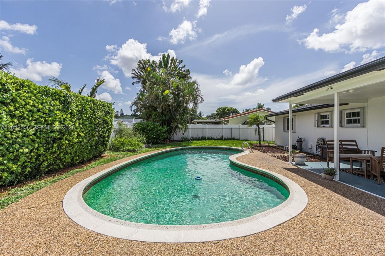 3941 NW 4th Ct , Coconut Creek, FL 33066 Photo