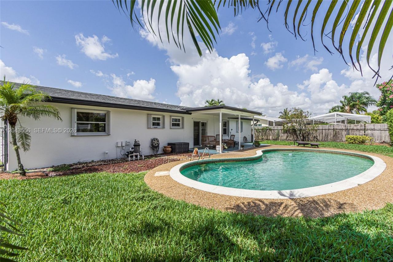 3941 NW 4th Ct , Coconut Creek, FL 33066 Photo