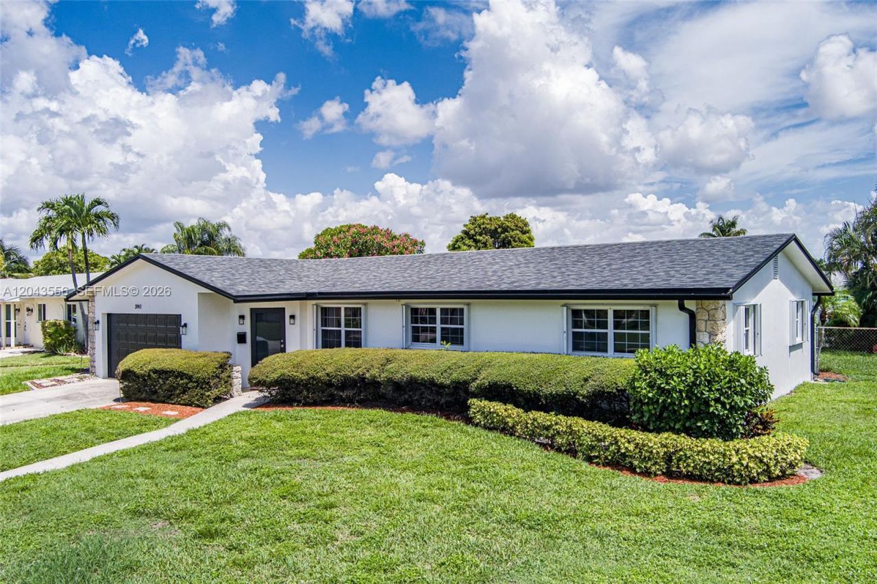 3941 NW 4th Ct , Coconut Creek, FL 33066 Photo