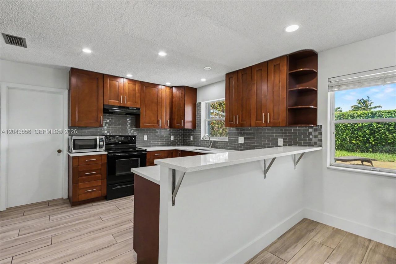 3941 NW 4th Ct , Coconut Creek, FL 33066 Photo