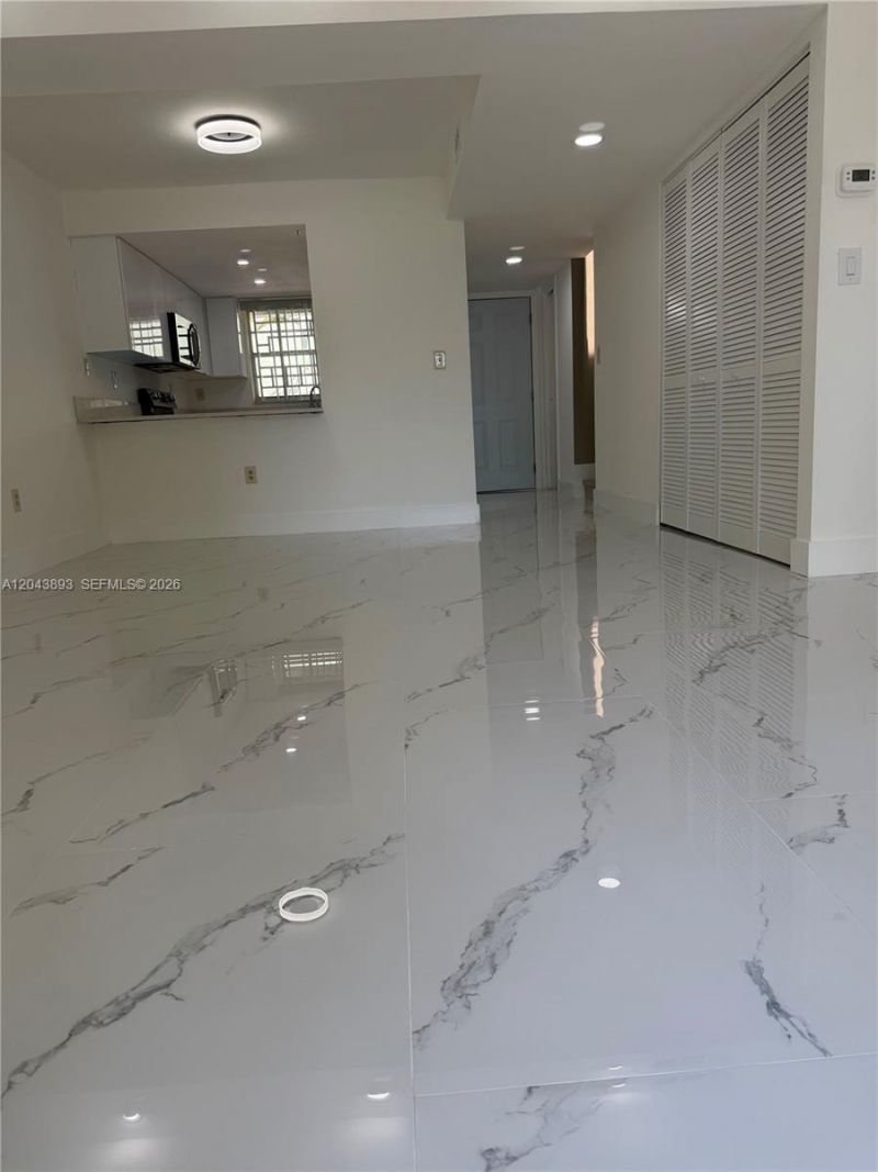 11123 NW 7th St, Unit 103-4, Miami, FL 33172 Photo
