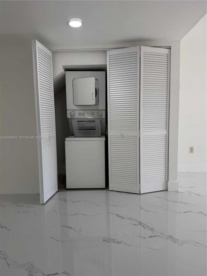11123 NW 7th St, Unit 103-4, Miami, FL 33172 Photo