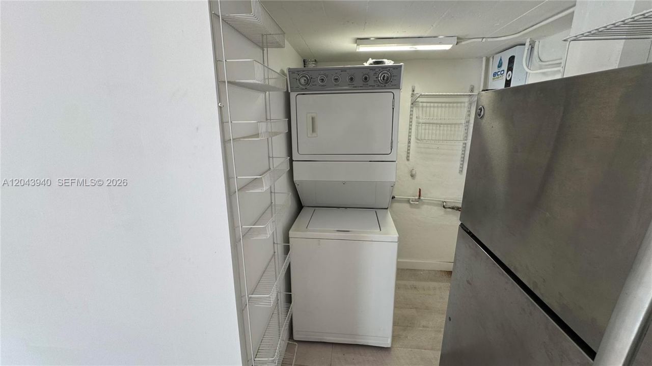 1947 Garfield St , Unit 2, Hollywood, FL 33020 Photo