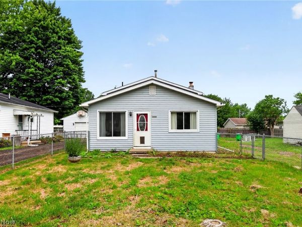 1154 Meadowbrook Avenue , Alliance, OH 44601