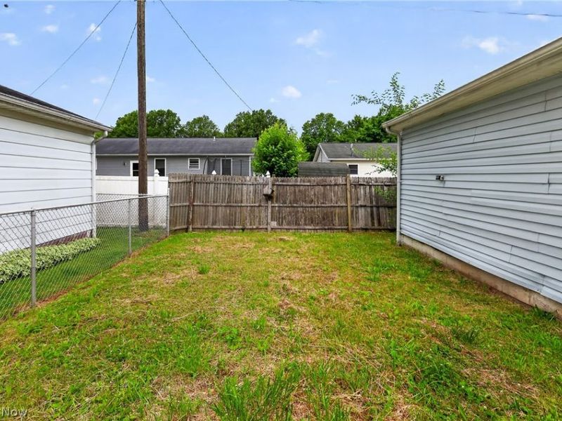 1154 Meadowbrook Avenue, Alliance, OH 44601 Photo 15