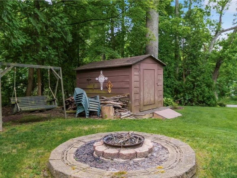 9186 Cherry Lane NW, Mineral City, OH 44656 Photo 9