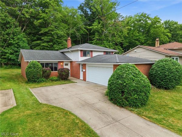6670 Glenallen Avenue , Solon, OH 44139